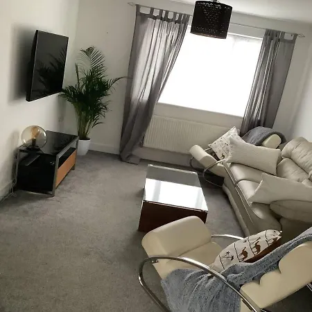 Chic 3 Bed House Bristol & Bath Free Parking Wifi Tatil Evi *