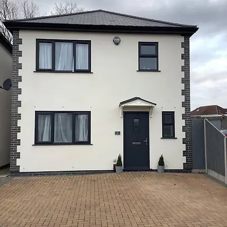 Chic 3 Bed House Bristol & Bath Free Parking Wifi 度假居