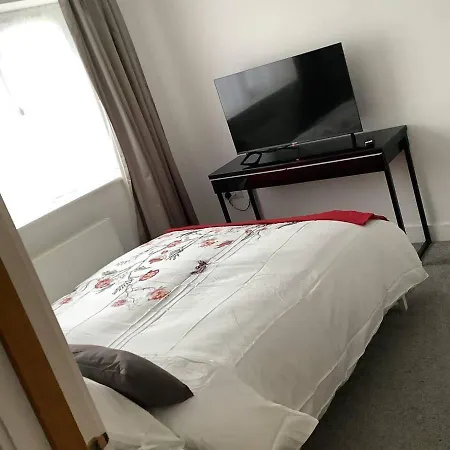Chic 3 Bed House Bristol & Bath Free Parking Wifi Tatil Evi