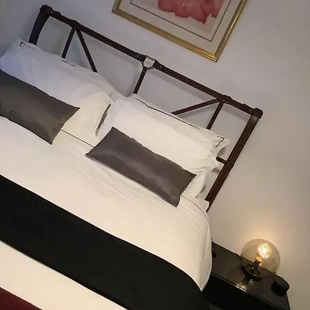 Chic 3 Bed House Bristol & Bath Free Parking Wifi * Bristol